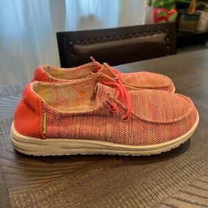 Hey dude Wendy Sox glow cream shoes 6 women